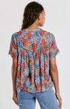 JOY BUTTON FRONT TOP TROPICAL FLOWER