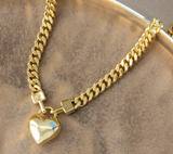 Marlyn Schiff-curb chain necklace with heart pendant
