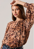 ASTR-Reyen Leopard Balloon Sleeve Top