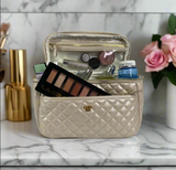 Pursen-Classic Train Case - Pearl Quilted