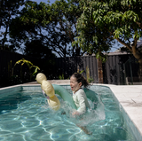 Sunny Life- Kids Inflatable Noodle Poppy the Peach