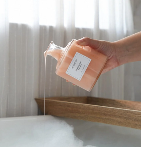 ARCHIPELAGO Charcoal Rose Bubble Bath