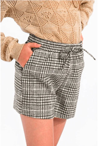 Molly Bracken Girls Woven shorts